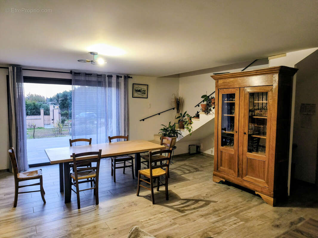 Maison à BEAUMES-DE-VENISE