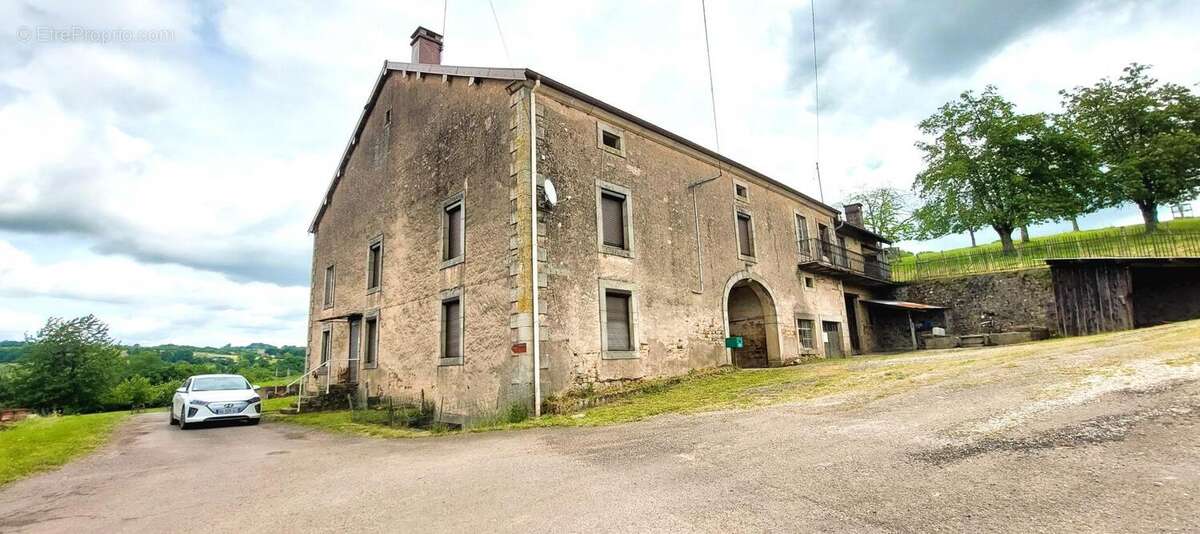 Maison à LUXEUIL-LES-BAINS