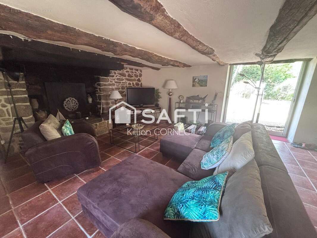 Maison 104 m² à Baud  - photo 4
