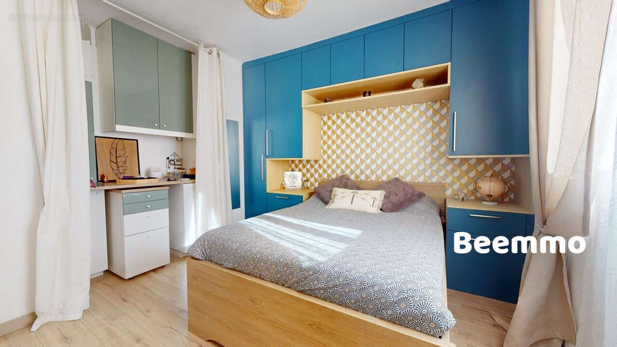 Appartement à LE CANNET