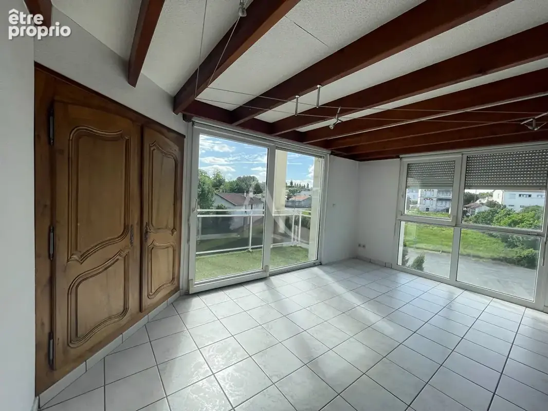 Appartement de type T4 avec Balcon - Saintes Rive Gauche - photo 4