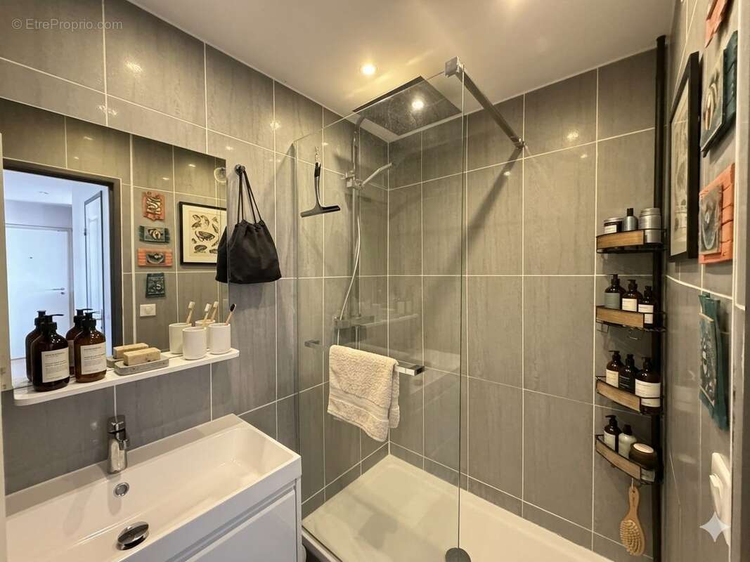 Appartement à MONTLIGNON