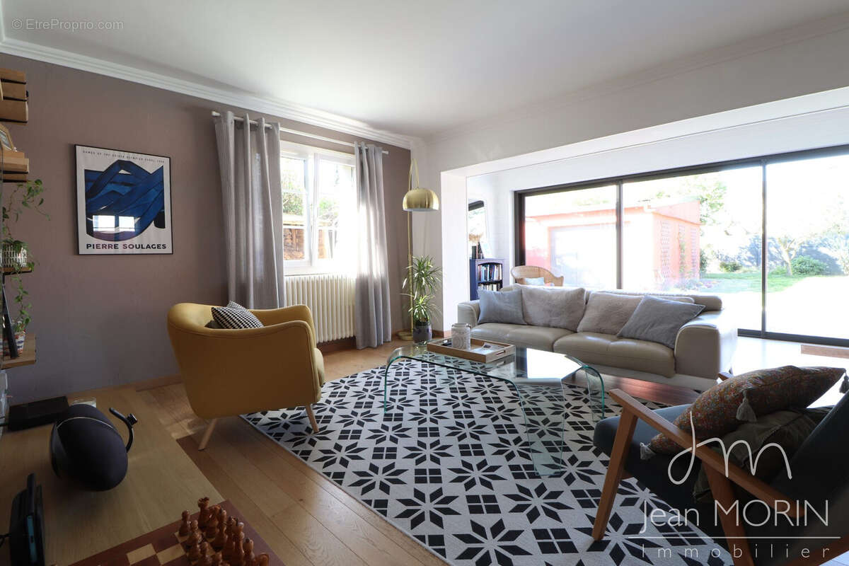 Maison à SAINT-PERAY