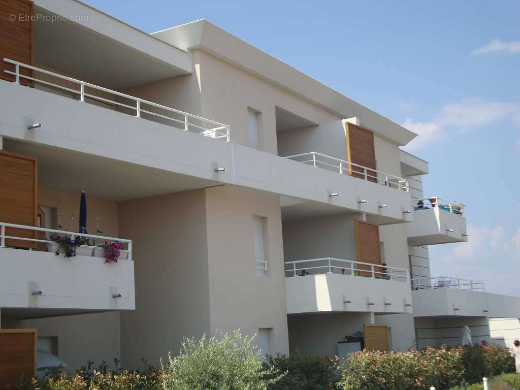 Appartement à LA CRAU