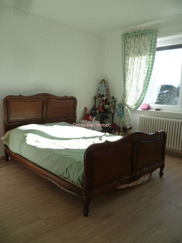 Maison à ARS-SUR-MOSELLE