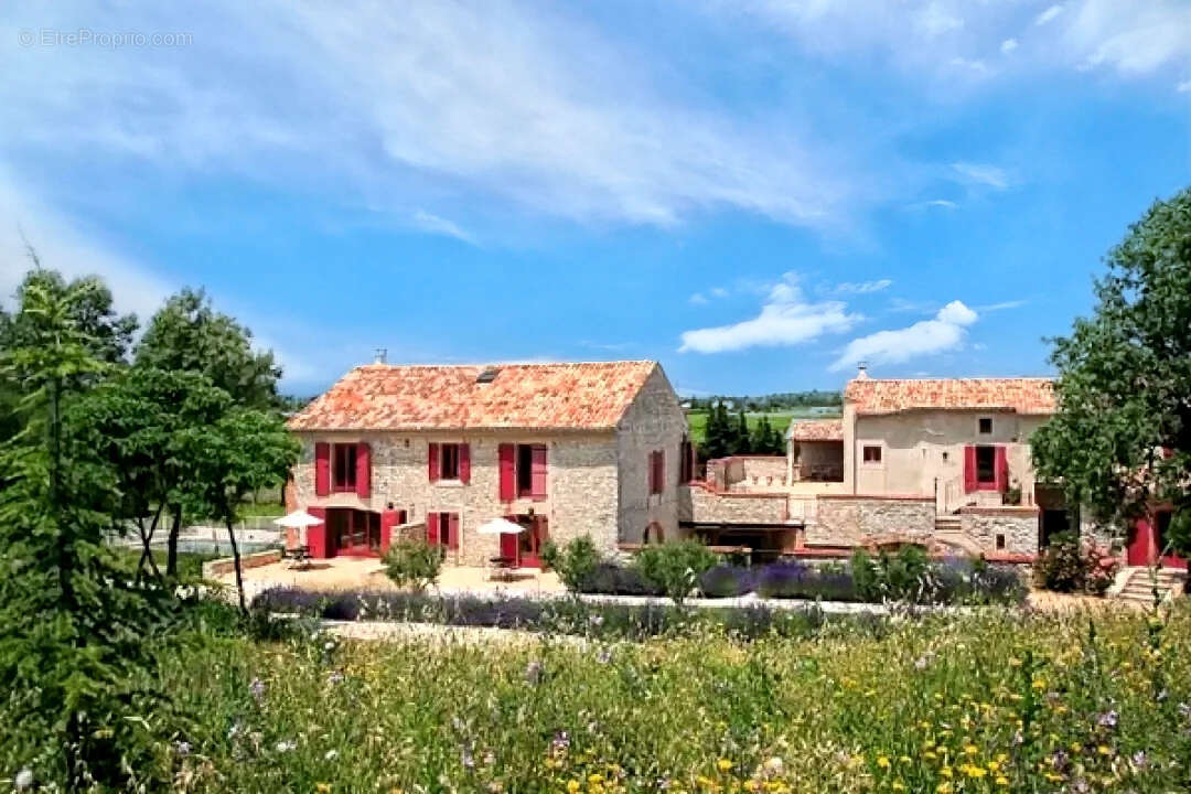 Maison à SAINT-JEAN-DE-SERRES