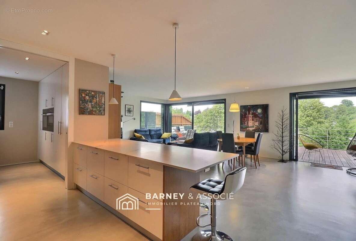 Maison 190 m² à Mont-Saint-Aignan  - photo 5
