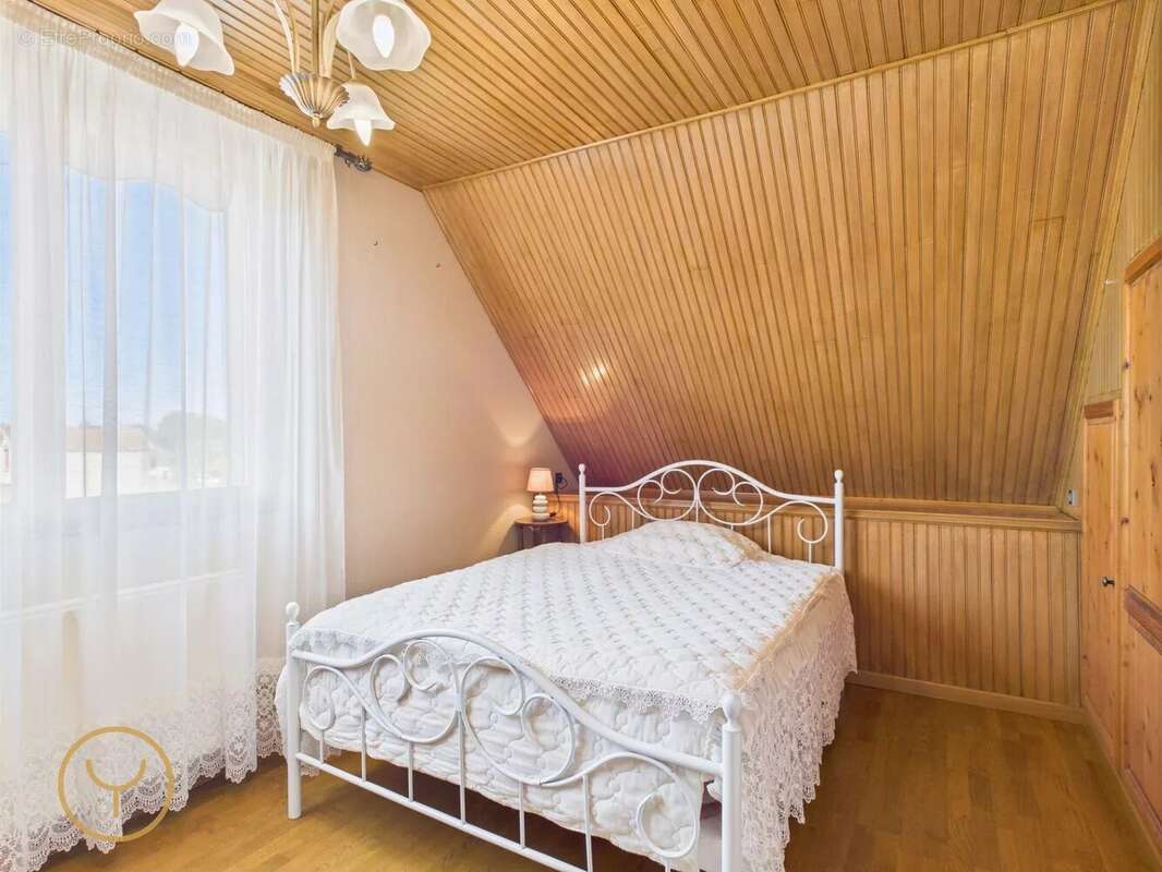 Maison à ROMILLY-SUR-SEINE