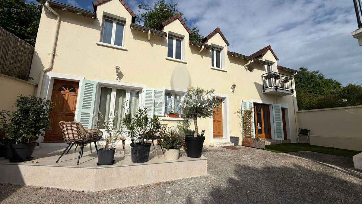 Appartement à VILLENNES-SUR-SEINE