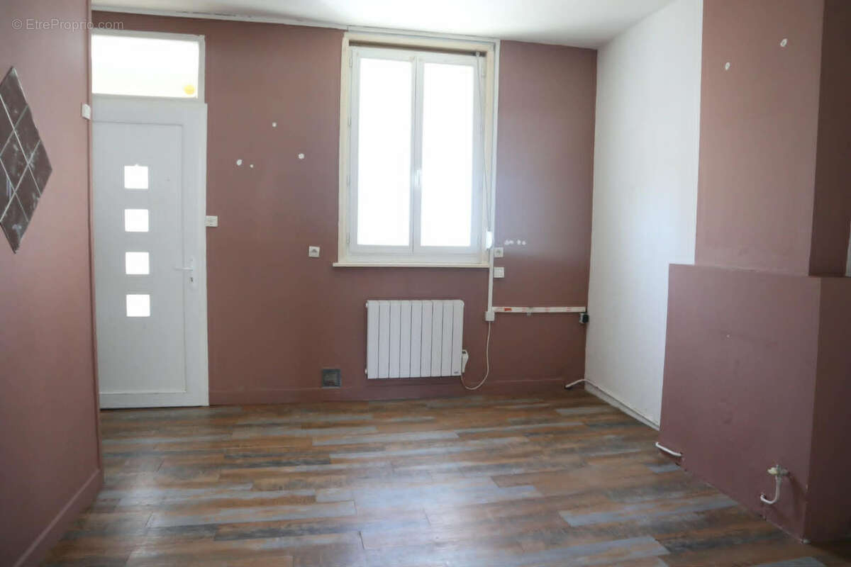 Maison à LAMBRES-LEZ-DOUAI