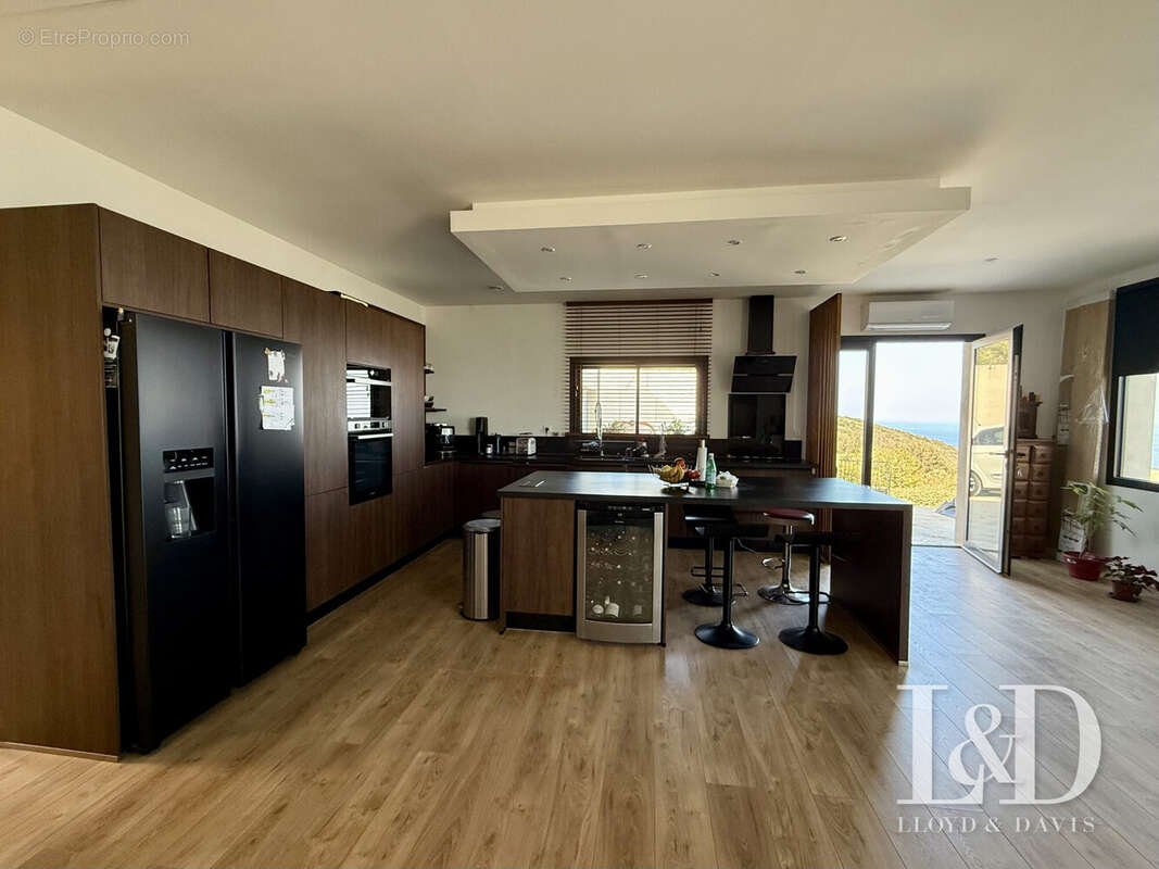 Maison à SAN-MARTINO-DI-LOTA