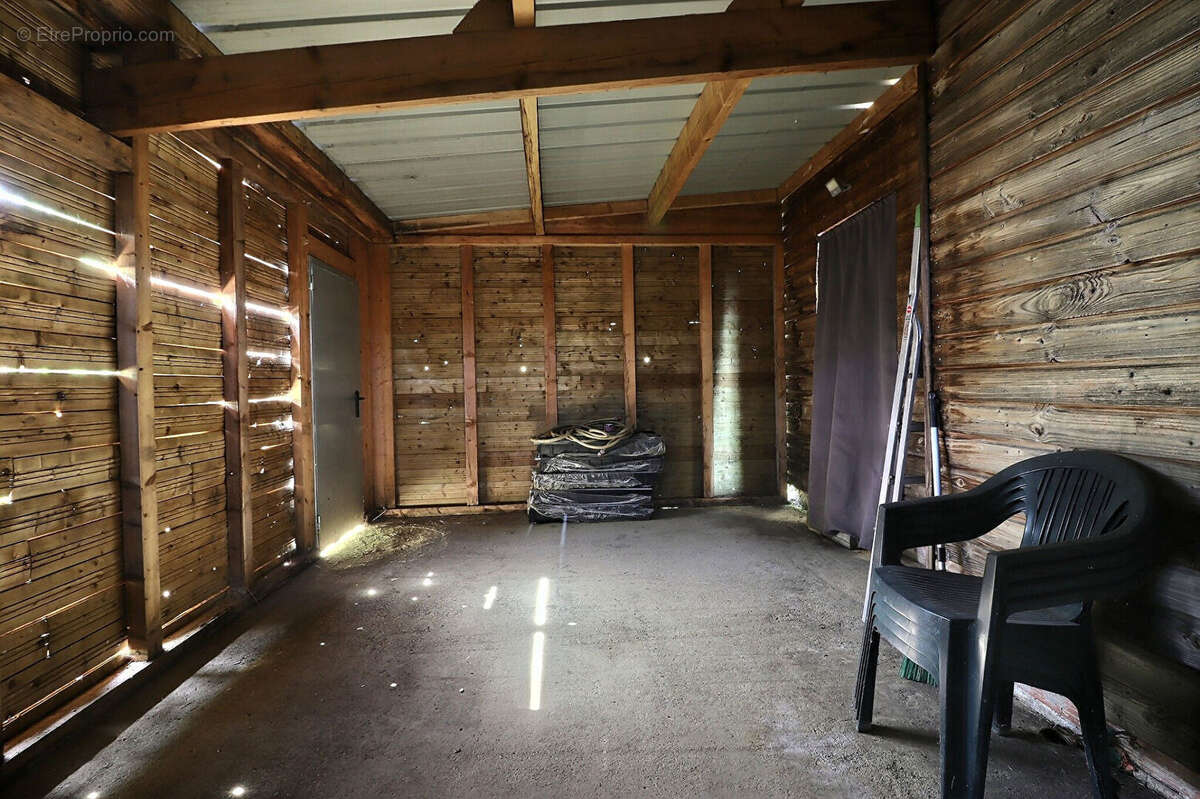 Maison en bois à vendre à Donzacq - Exclusivité Laforêt SAINT SEVER - photo 8