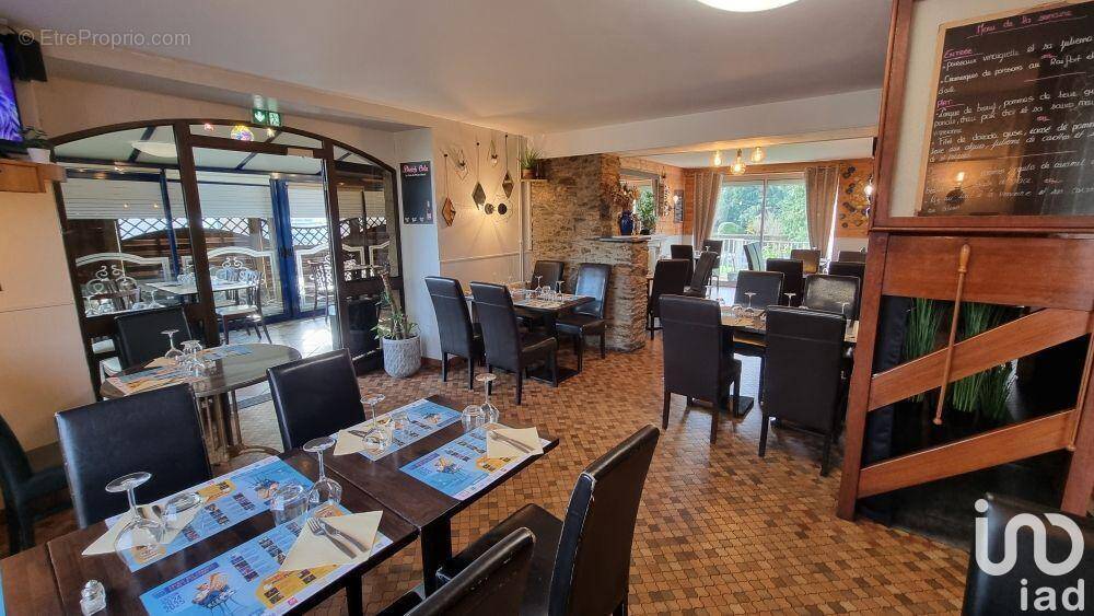 Photo 1 - Commerce à LOUDEAC