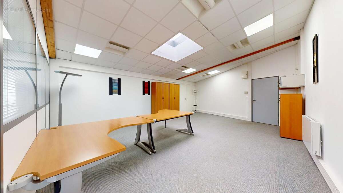 Commerce à BOIS-D'ARCY