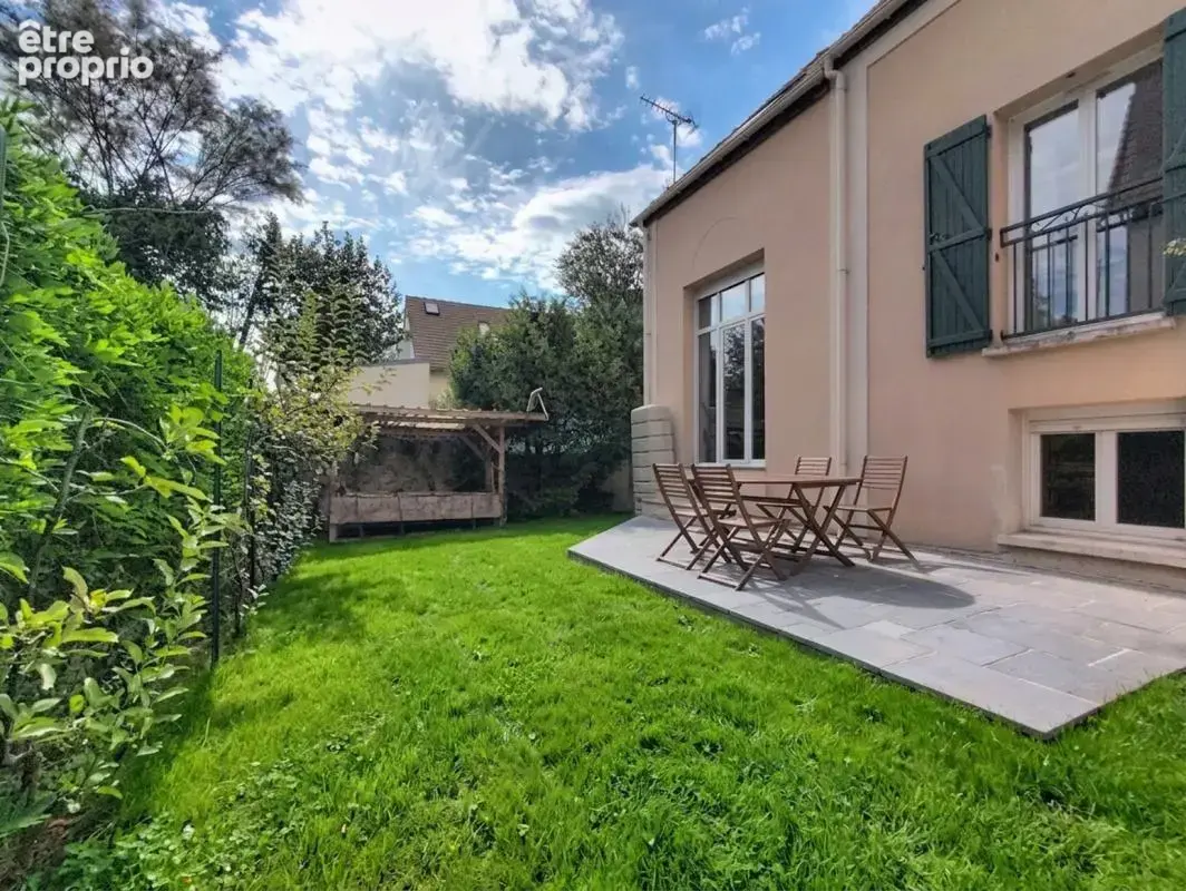Maison à RUEIL-MALMAISON