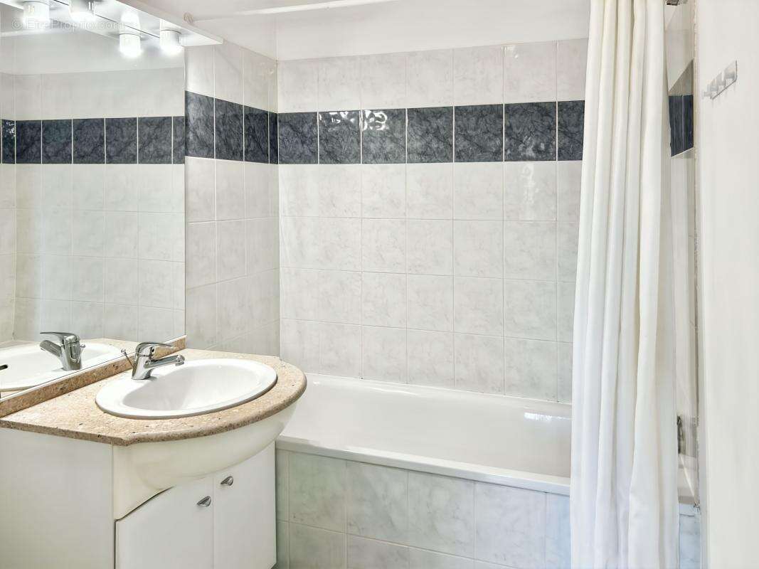 À vendre – Appartement T2 38m² avec parking à Marsac-sur-l’Isle - photo 7