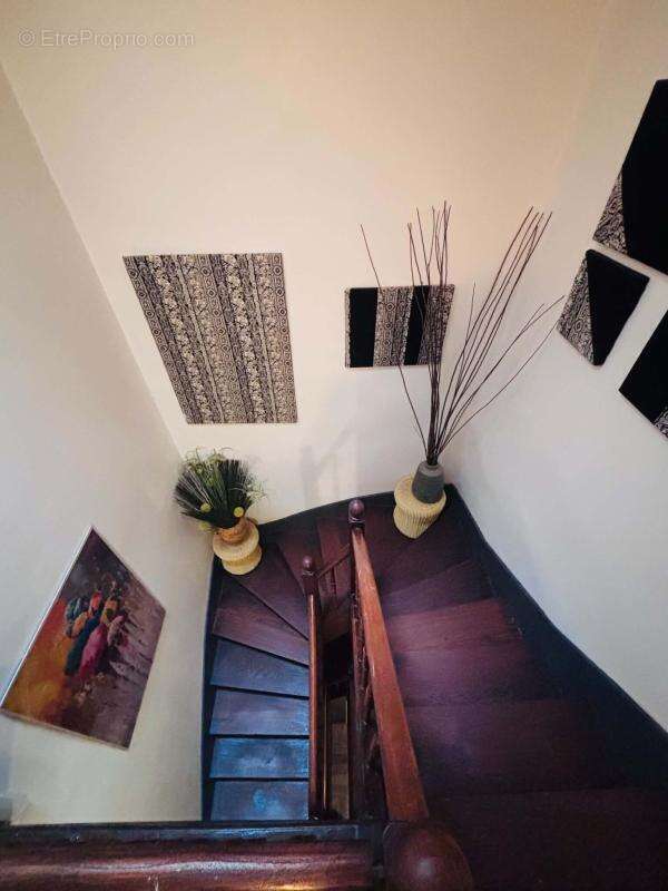 Maison de ville renovee - proche commodites - photo 11