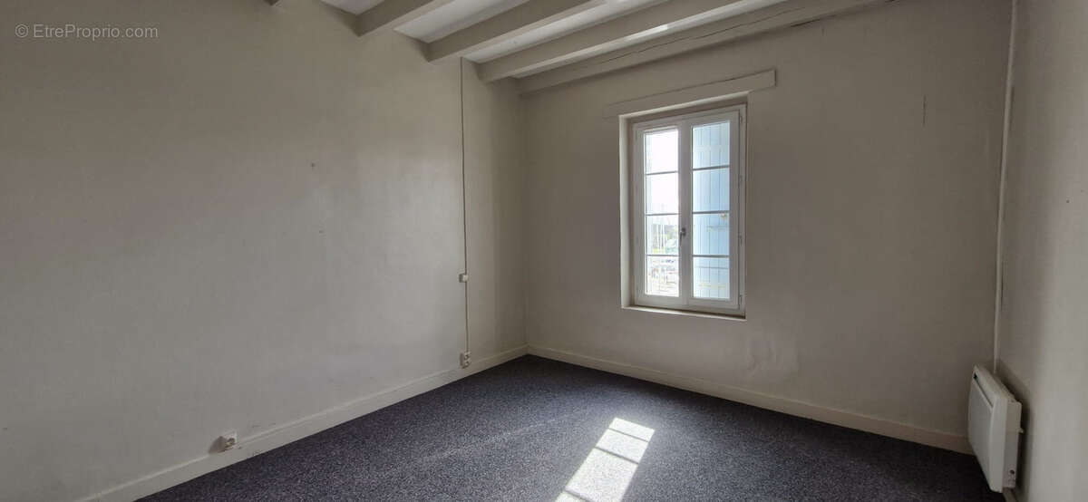 Maison à MORTAGNE-SUR-GIRONDE