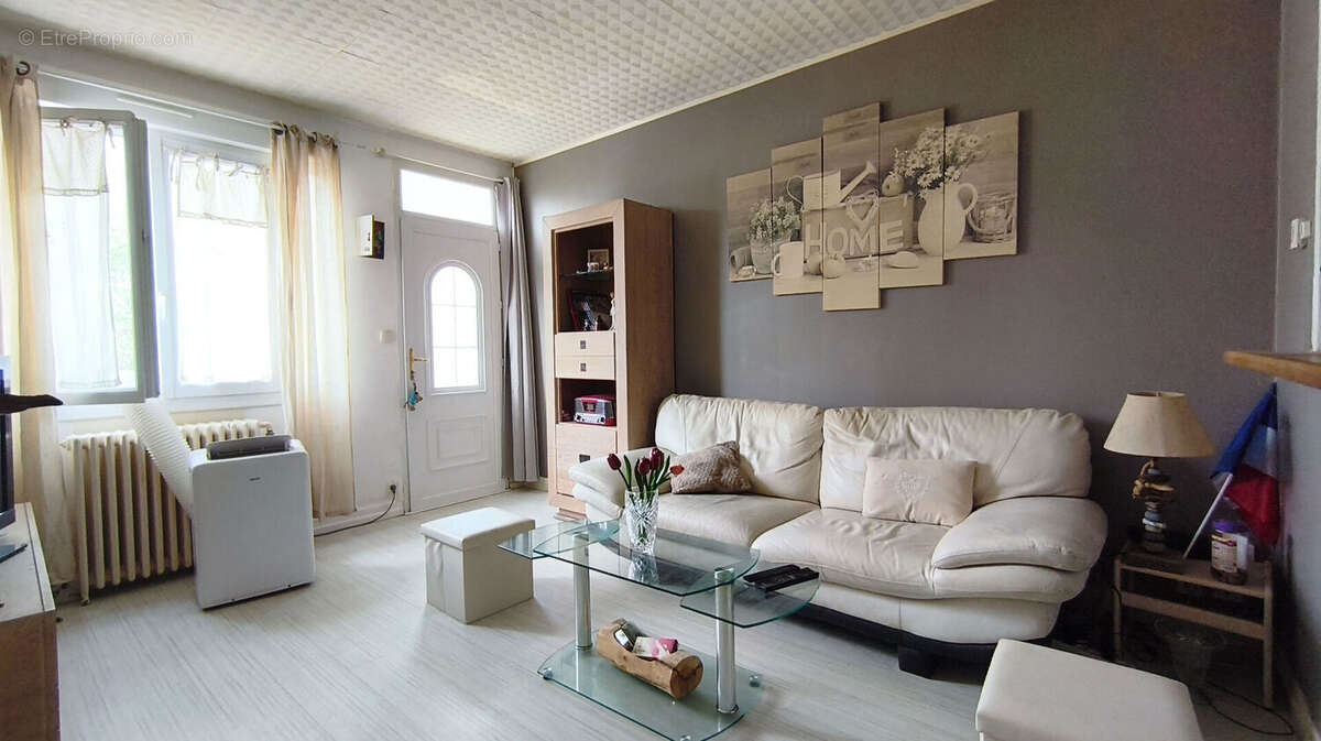 Maison 69m2 - COGNAC - photo 2