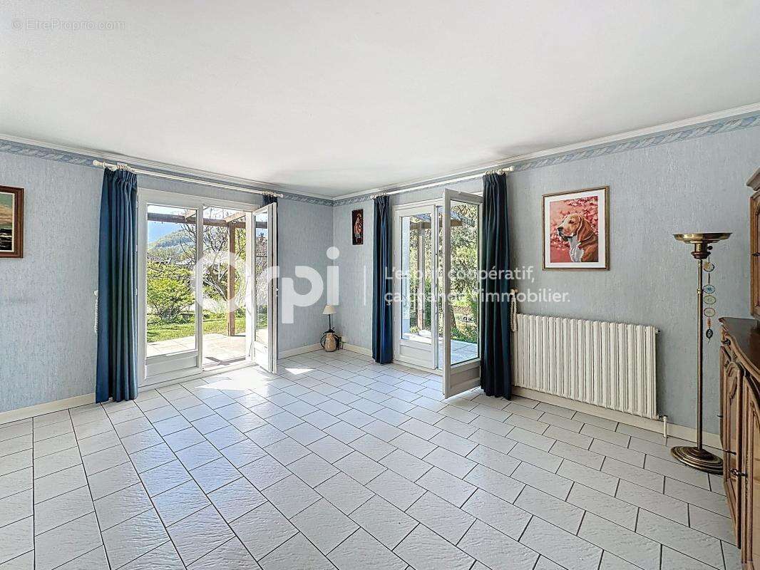 Maison à TOURS-EN-SAVOIE