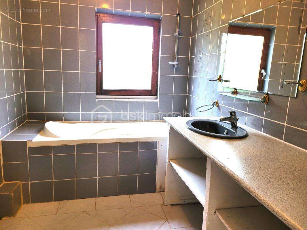 Maison à CASTELSARRASIN