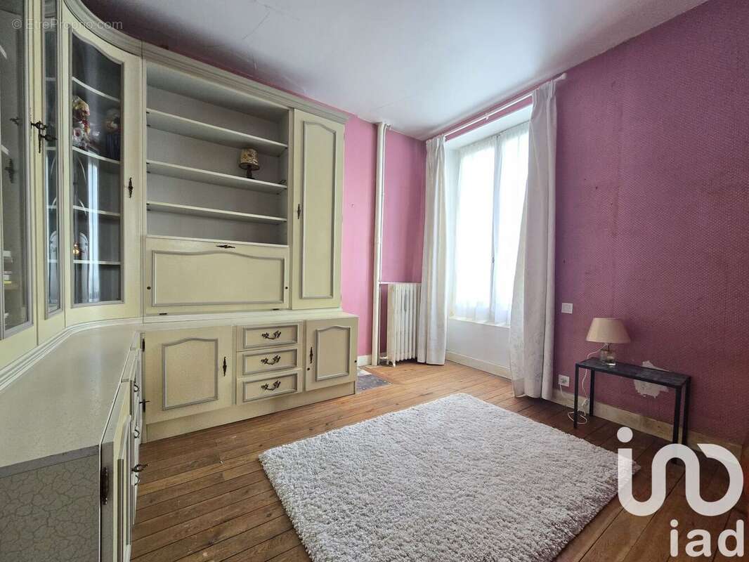 Maison 221 m² à Ige  - photo 9