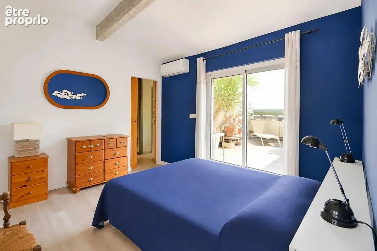 Appartement T3 de 92 m² à Nîmes centre - photo 8