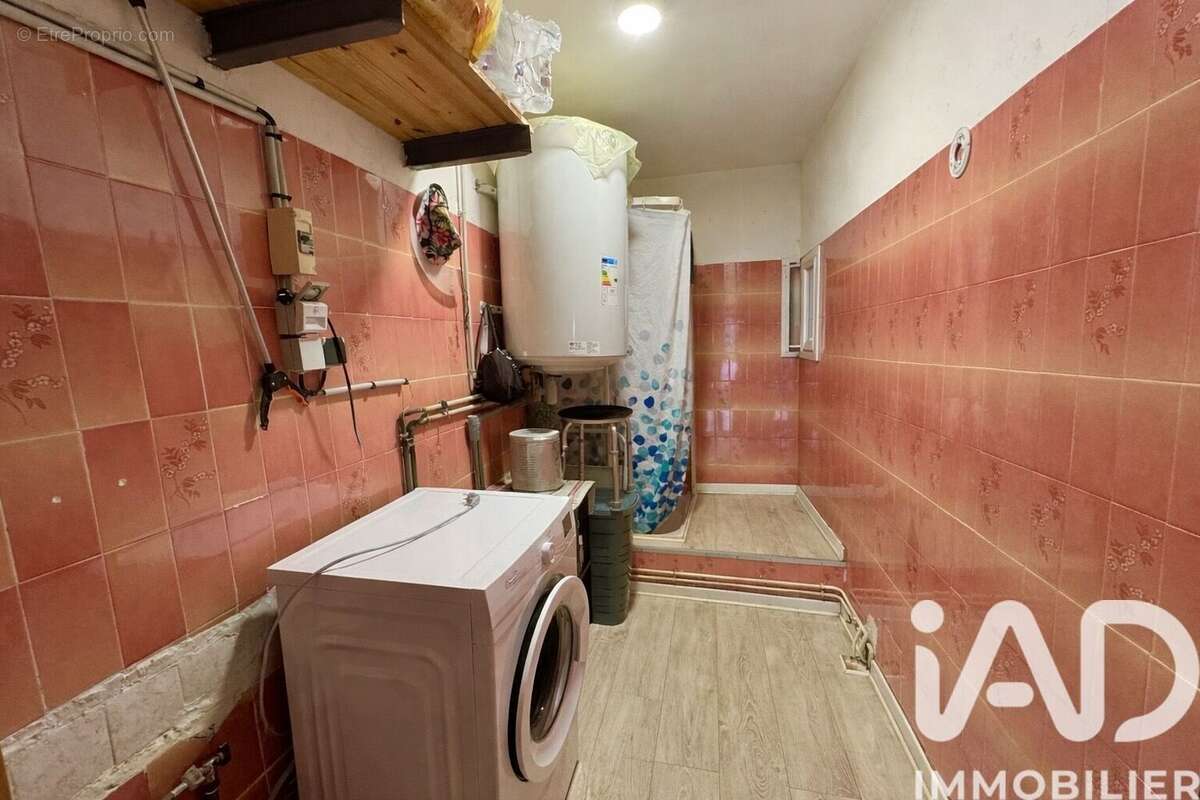 Maison 121 m² à Amazy  - photo 7