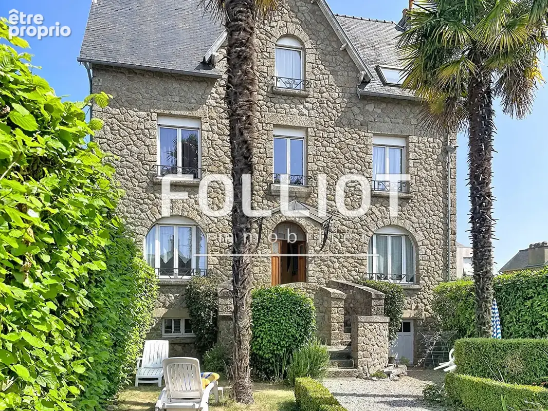 Photo Maison à Fougeres au prix de 271 500€