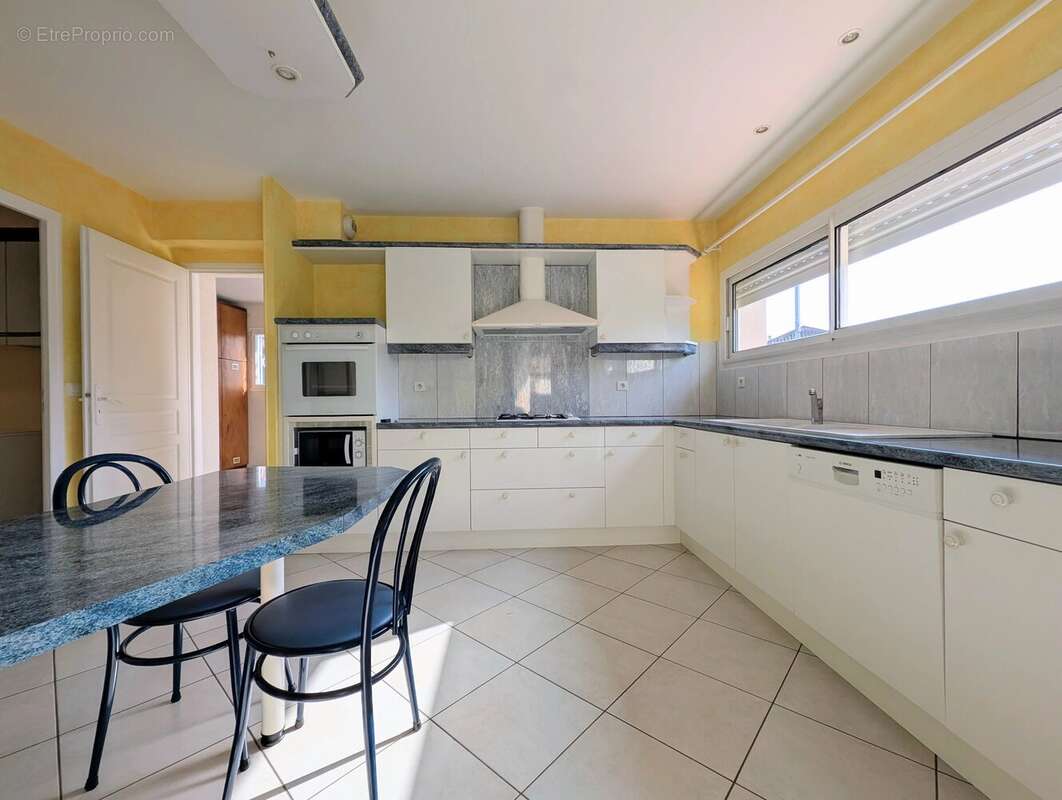 Maison à VILLENEUVE-SUR-LOT