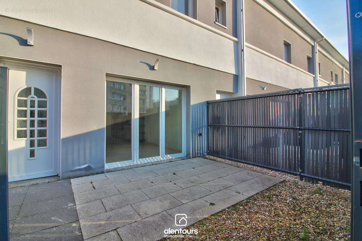 Maison 4 pièce(s) extérieur parking - photo 13