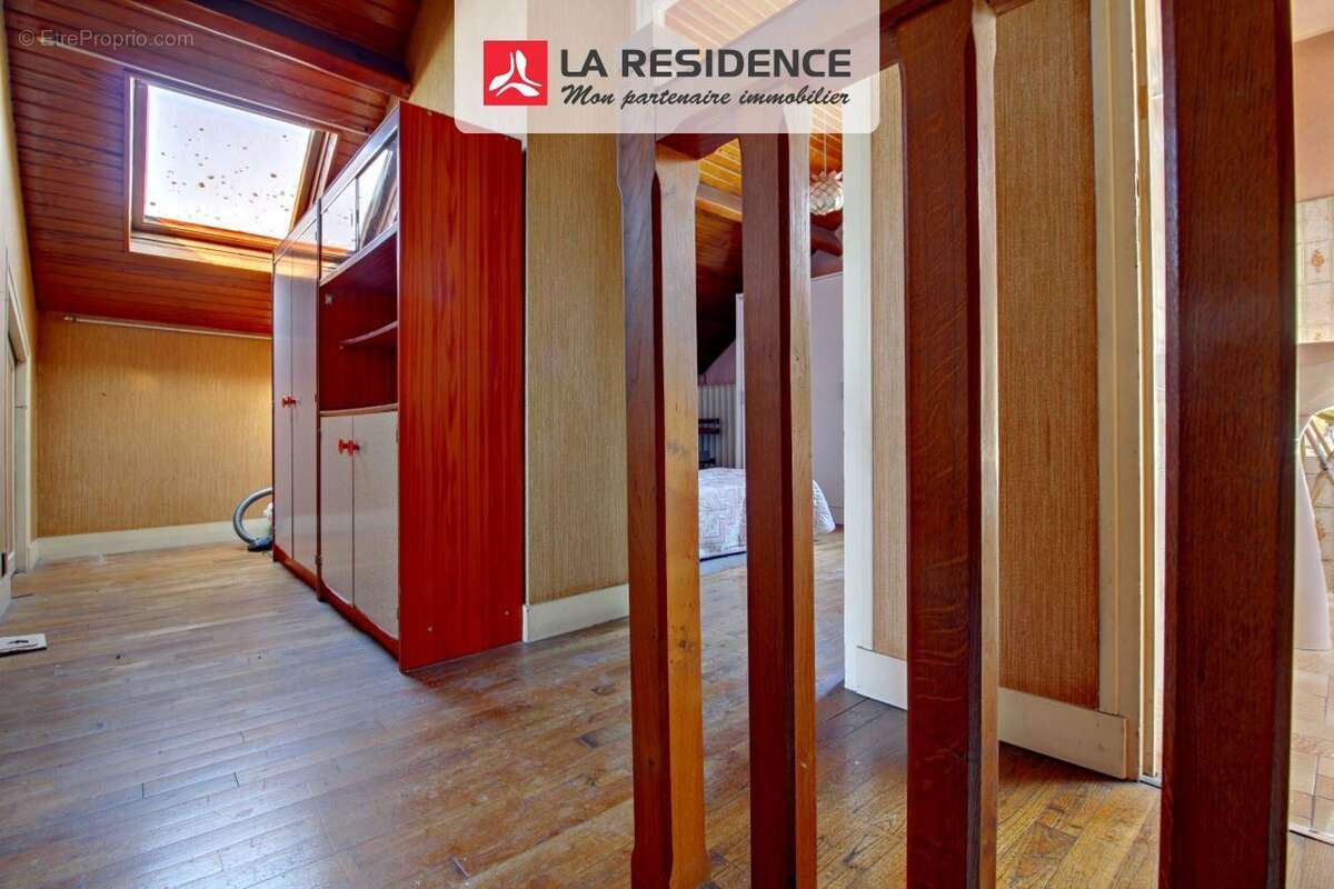 Maison à LES MUREAUX