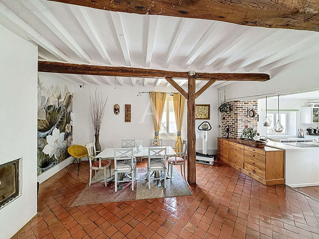 Maison à LA FERTE-SOUS-JOUARRE