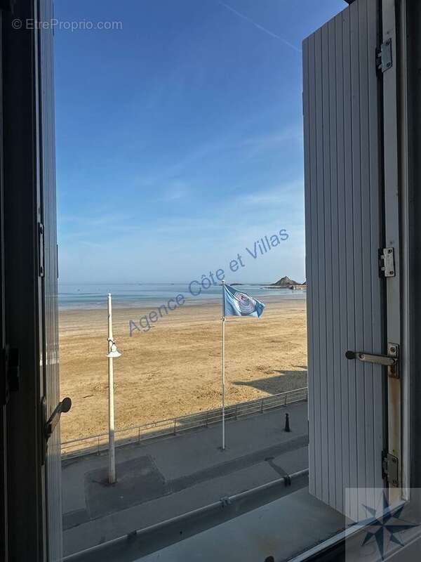 Villa sur la digue du Val-André. Pleine vue mer - photo 16