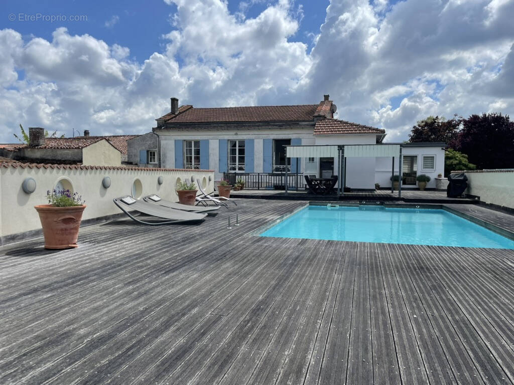 Maison à MURON