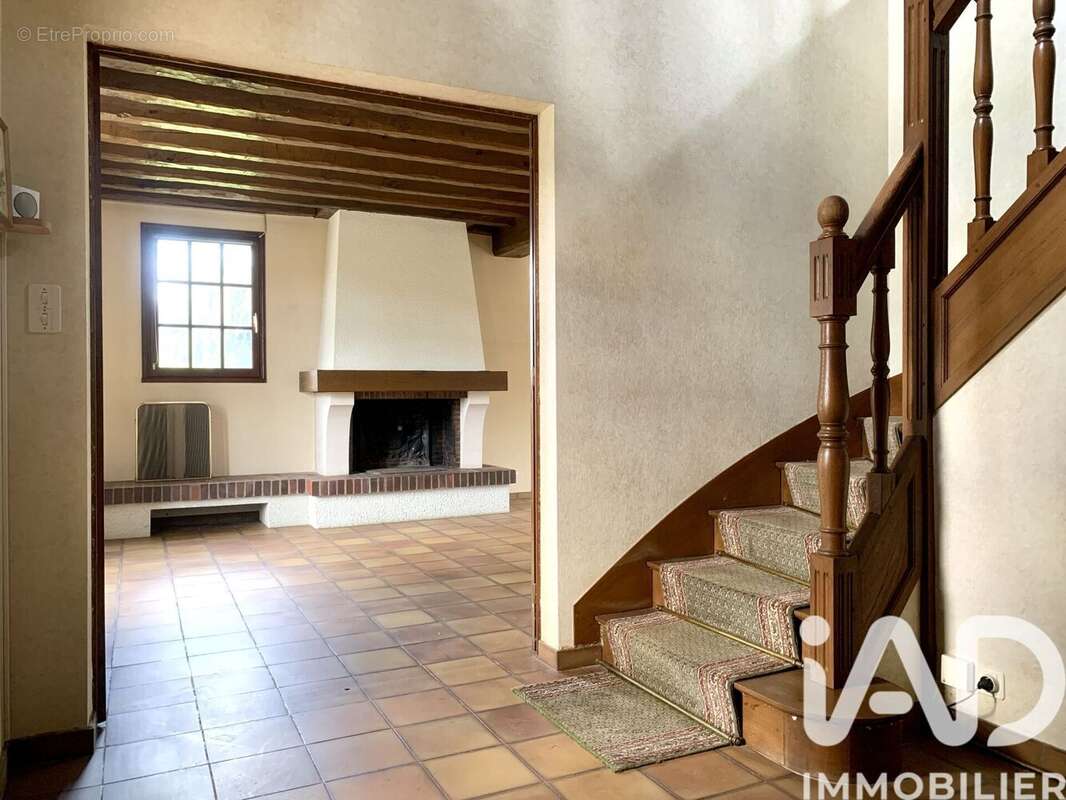 Photo 3 - Maison à SAINT-PRYVE-SAINT-MESMIN