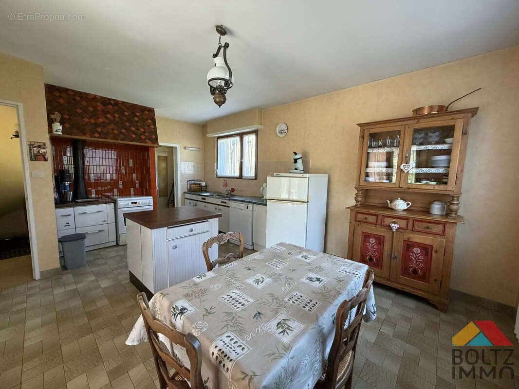 Maison à CHATENOIS