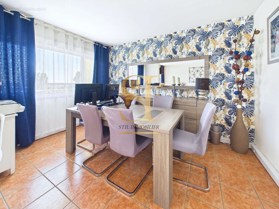 Appartement 89 m² à Ris-Orangis  - photo 2