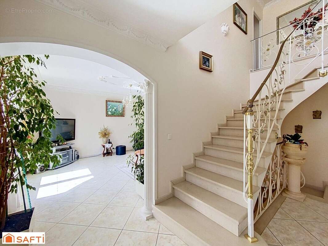Photo 2 - Maison à GOURNAY-SUR-MARNE