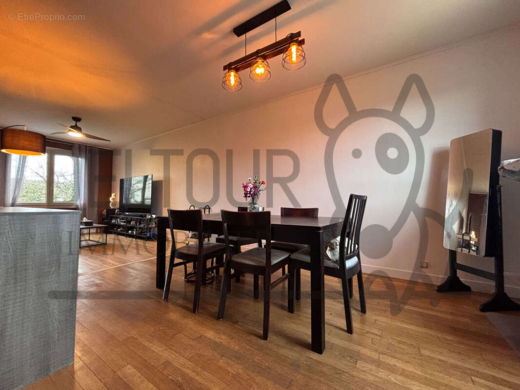 Maison à FAREMOUTIERS