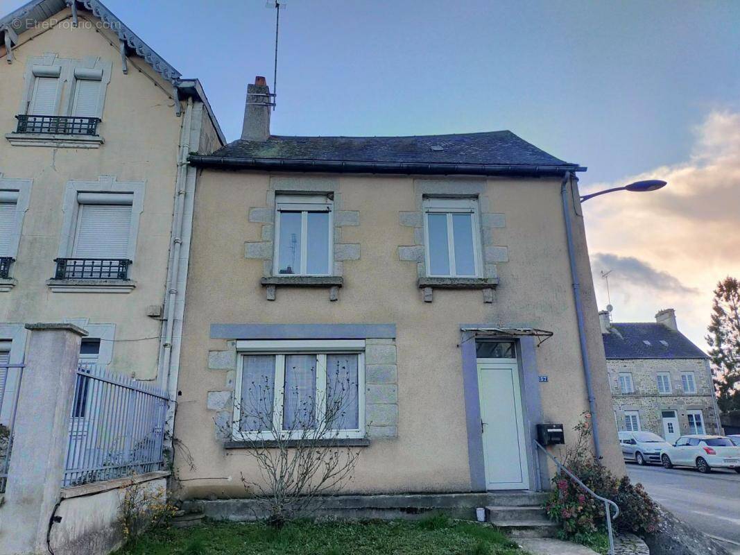 Maison à PRE-EN-PAIL