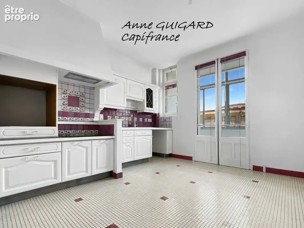 ANNECY (74) - Appartement 3 PIECES de 91m² de style Bourgeois avec cave - photo 4