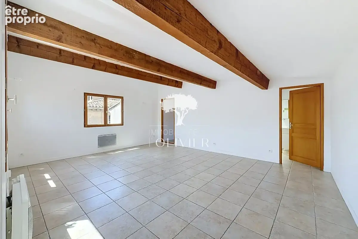 Photo Appartement à Apt au prix de 99 000€