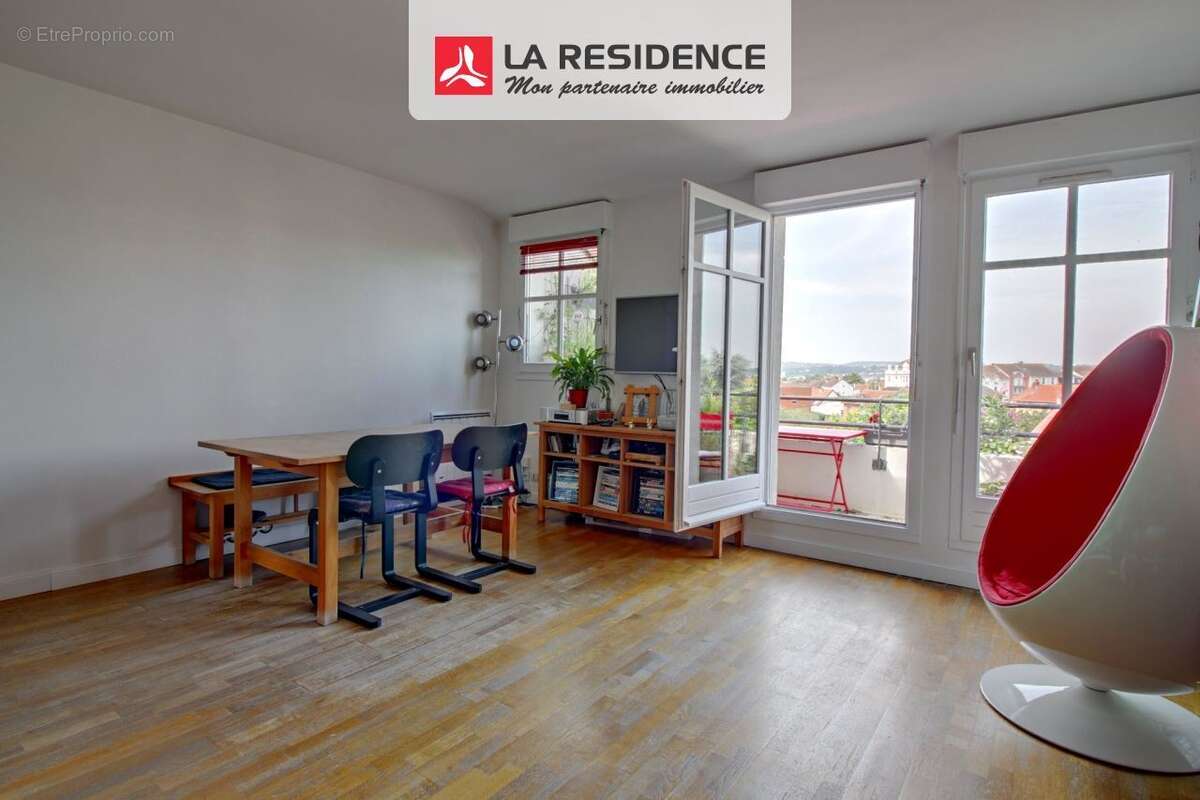Appartement à CARRIERES-SOUS-POISSY