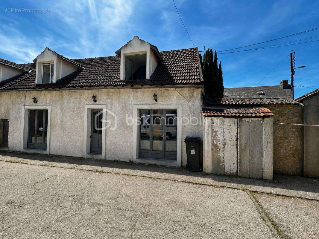 Appartement à MEREVILLE