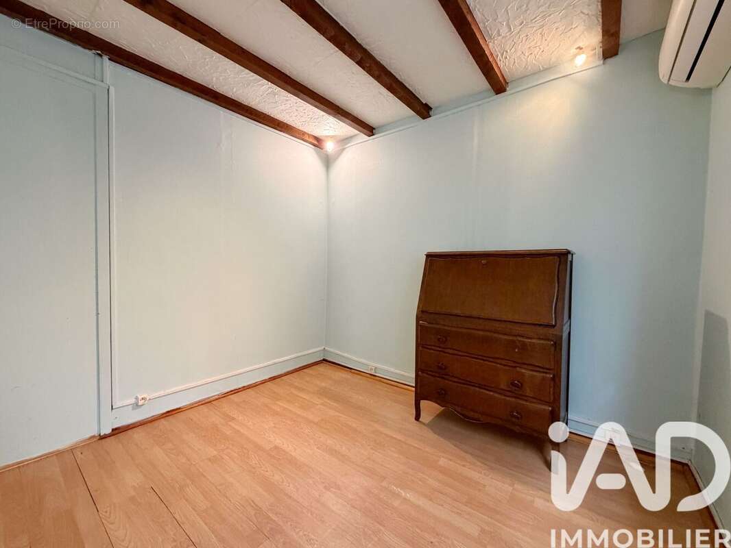 Photo 6 - Maison à SAINT-MEDARD-DE-GUIZIERES