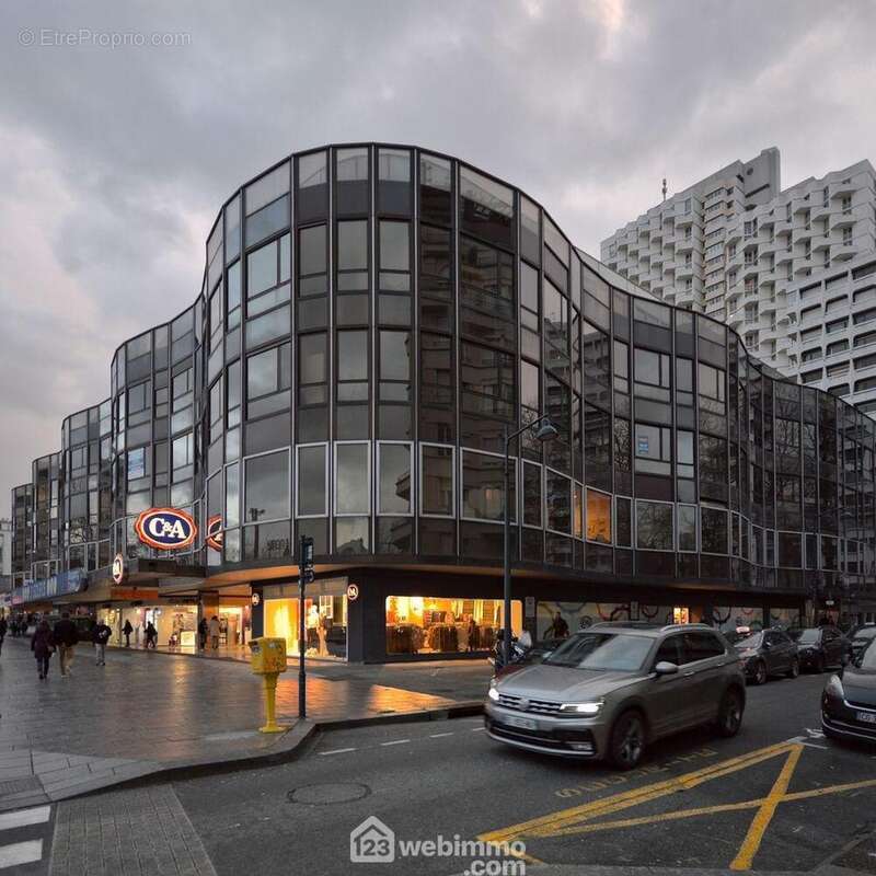 Centre Commercial les 3 soleils Porte Nord