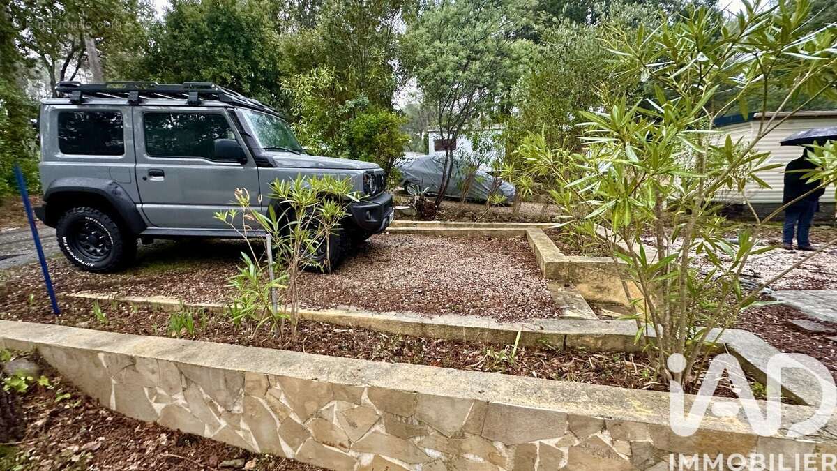 Photo 4 - Terrain à FREJUS