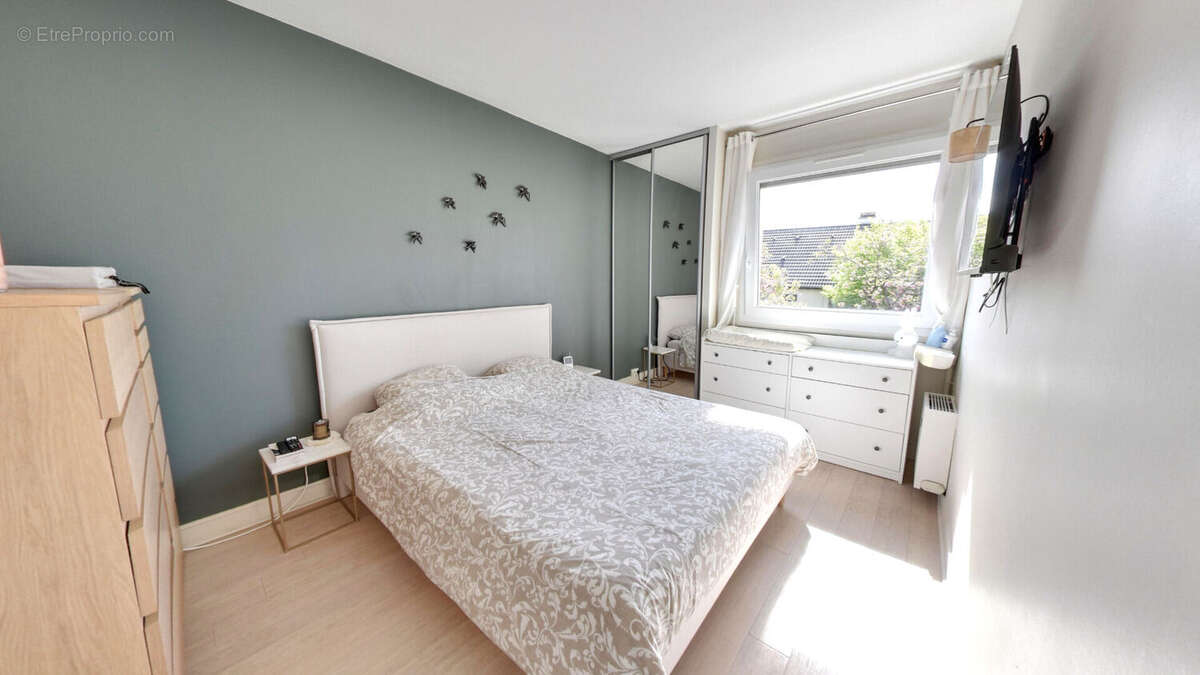 Appartement à LE PLESSIS-TREVISE