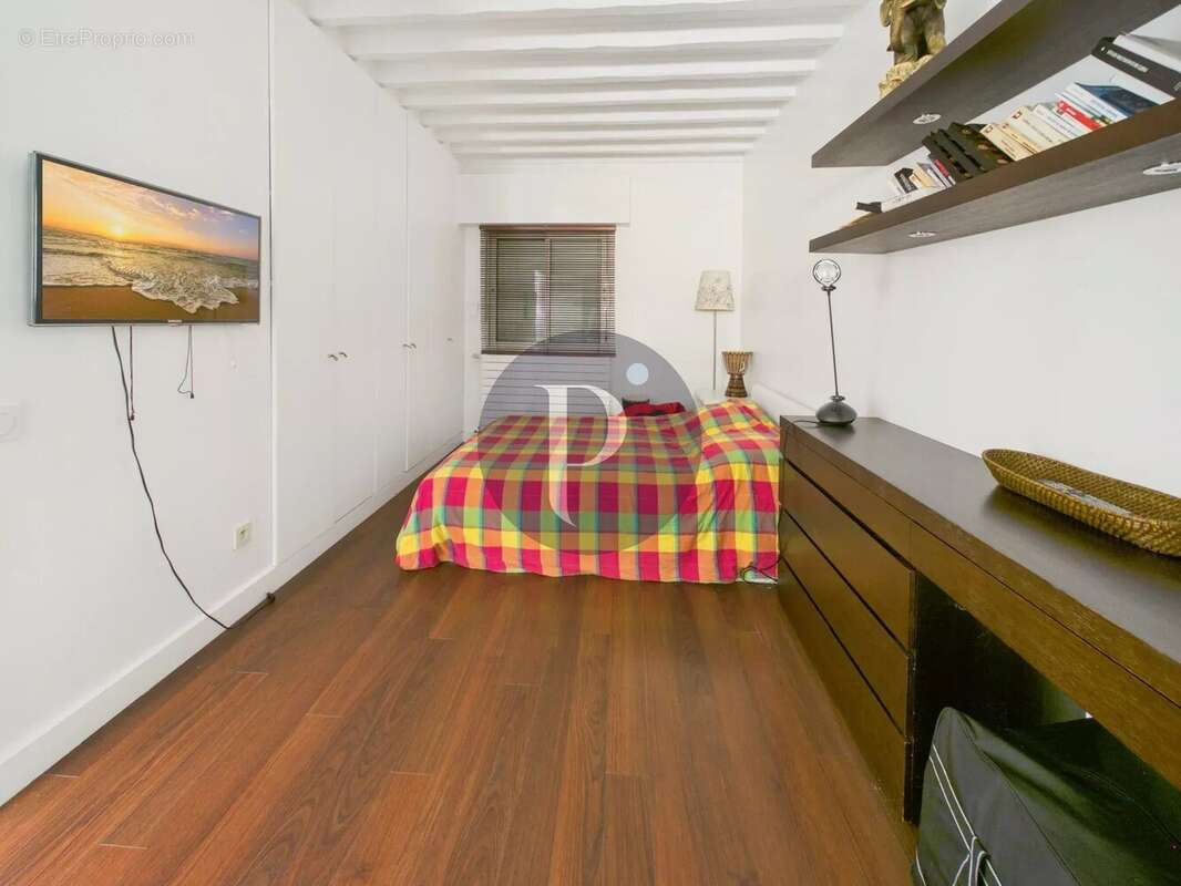 VAUHALLAN – Propriété 7 pièces – Réception 100 m² - Vue dominante – Terrain boisé 4726 m² - photo 12